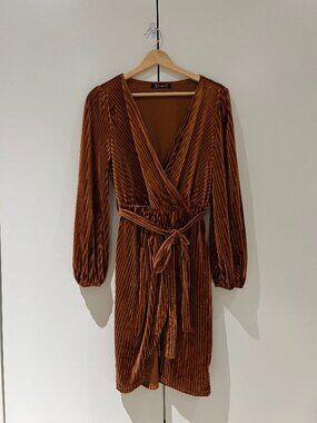 Simplee Long Sleeved Dress - Brown/Copper, Medium